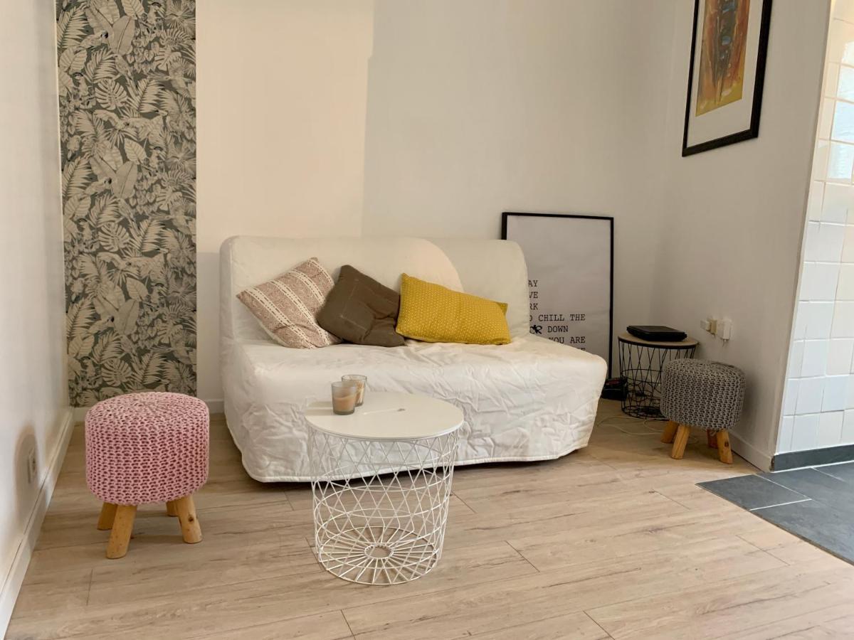 Agréable maison avec parking gratuit sur place. Saint-Denis  Extérieur photo