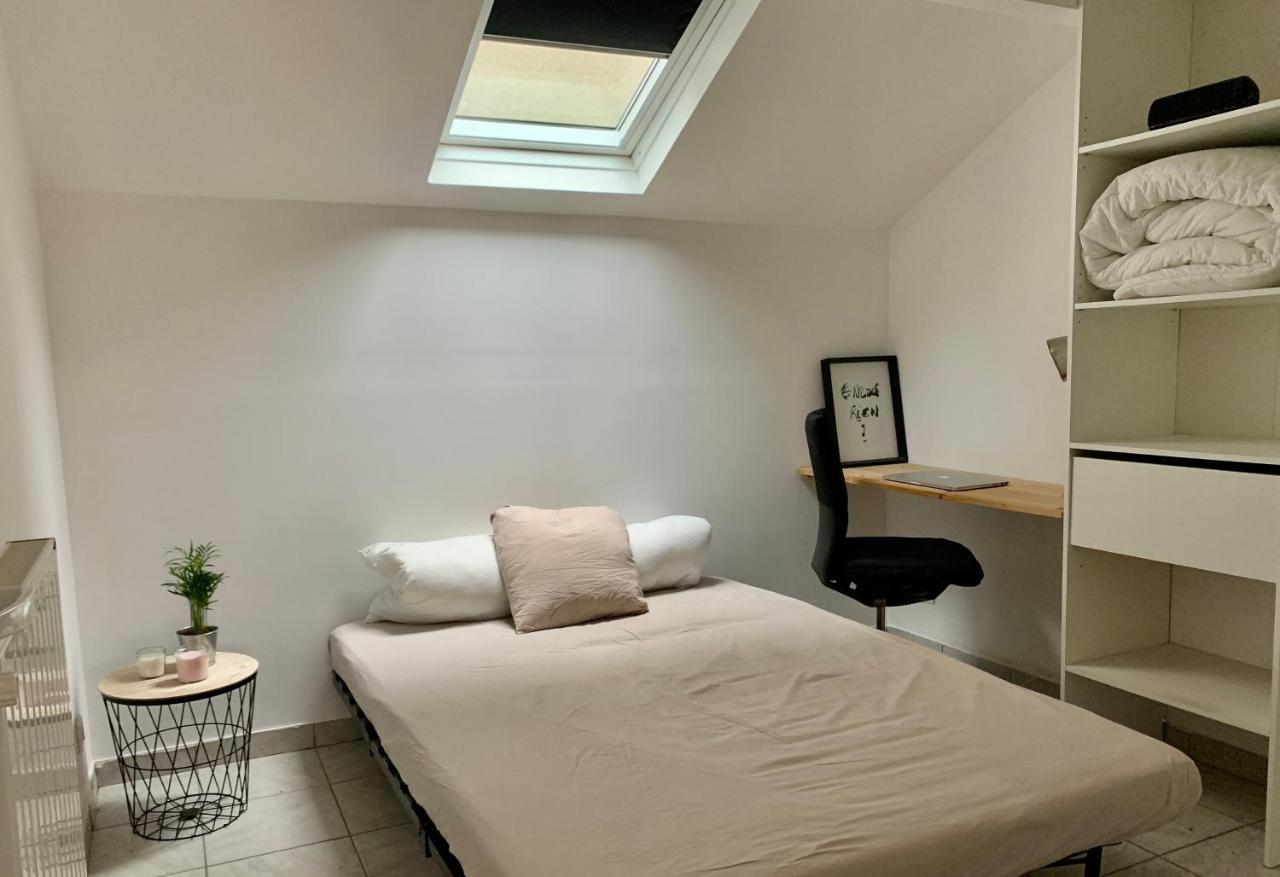 Agréable maison avec parking gratuit sur place. Saint-Denis  Extérieur photo